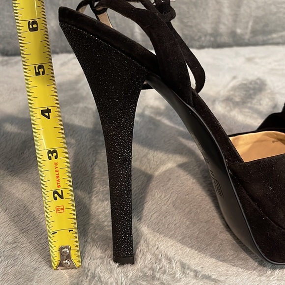 Pelle Moda black 6” heels - sz 9 - Picture 3 of 7